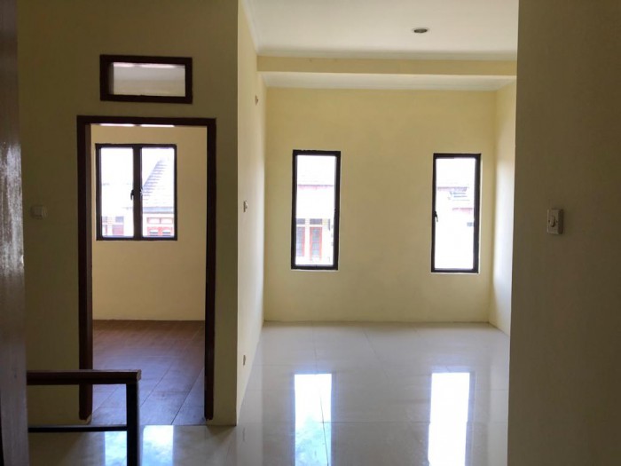 Rumah dijual di Cinere Raya Depok